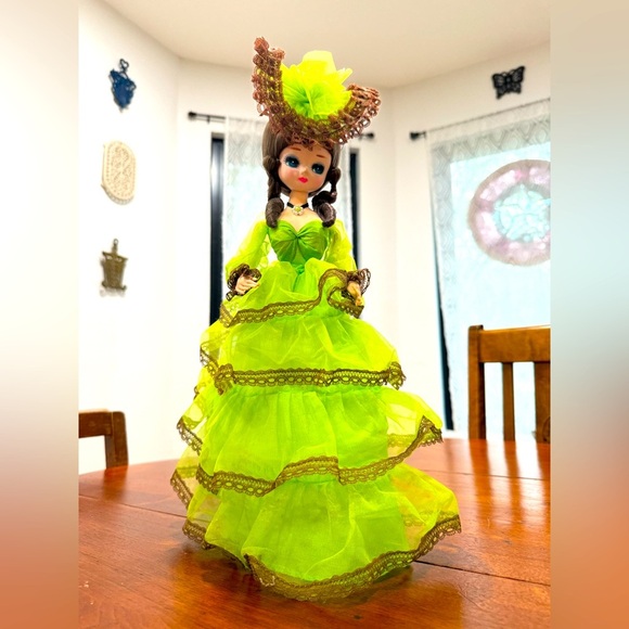 Vintage Southern Belle Boudoir Bradley Doll Bright Green Ruffled Gown BIG EYES - Picture 1 of 8